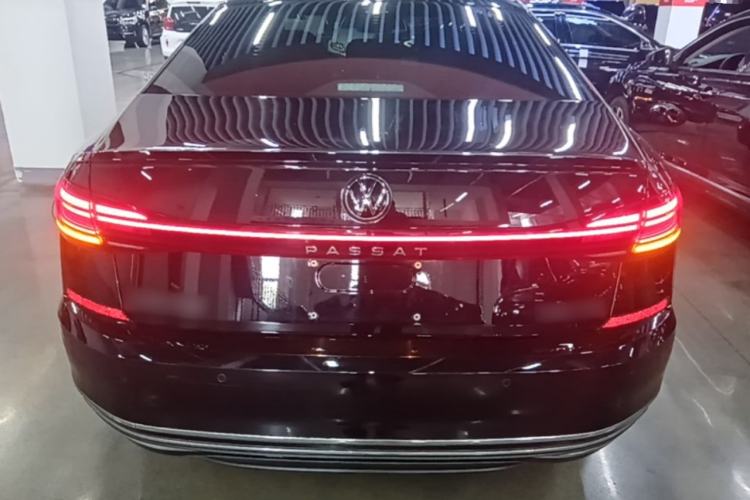 Volkswagen Passat 2022 — 5