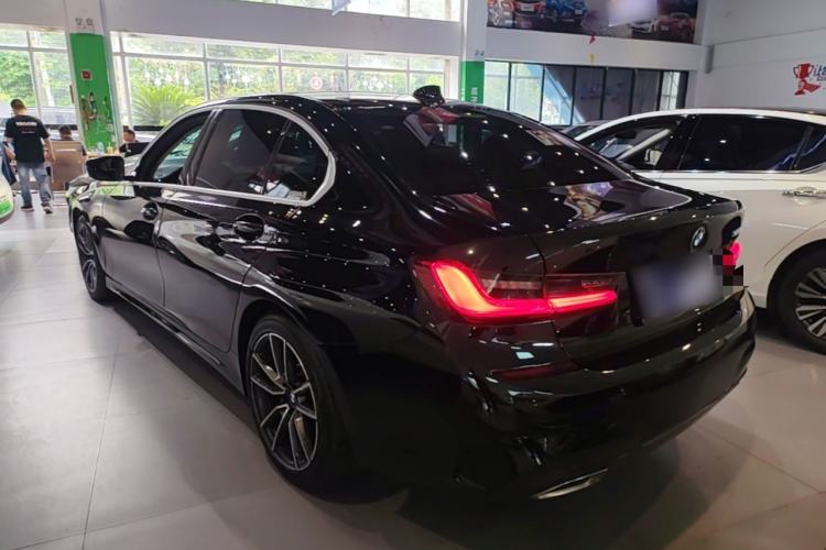 BMW 320Li 2020 — 4