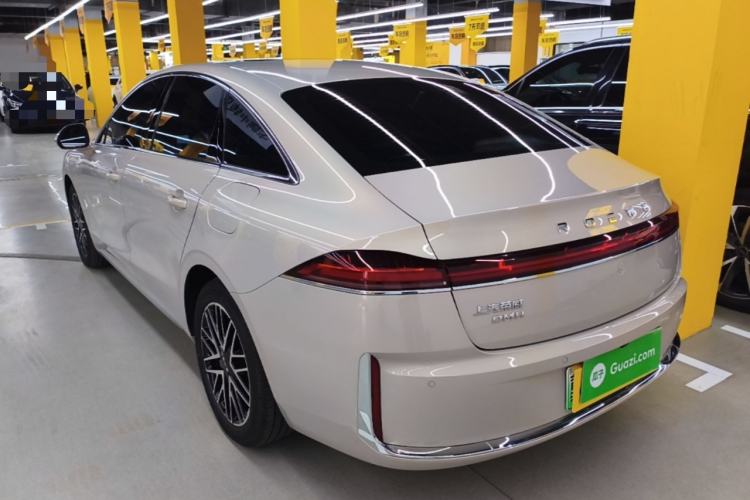 Roewe M7 2025 — 4