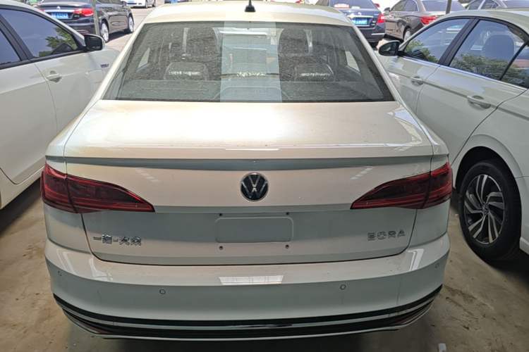 Volkswagen Bora 2026 — 5