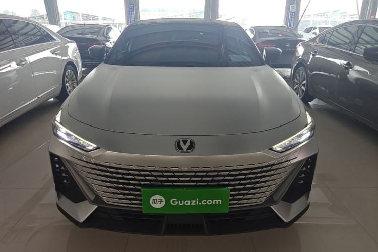 ChangAn UNI-V 2022 — 2