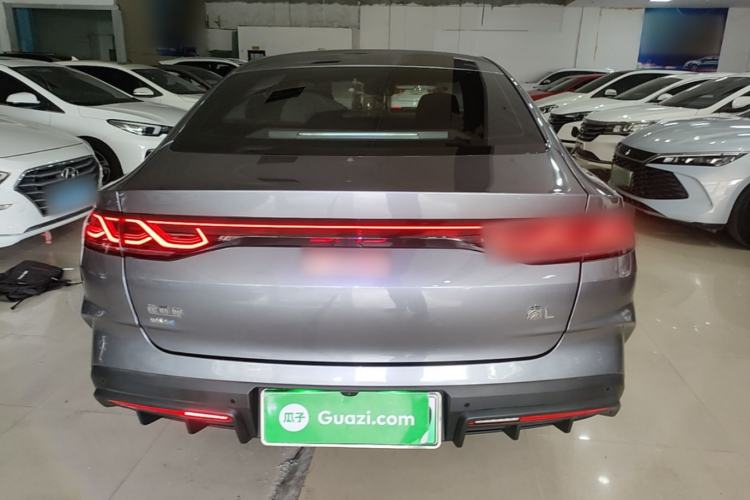 BYD Qin L 2024 — 5