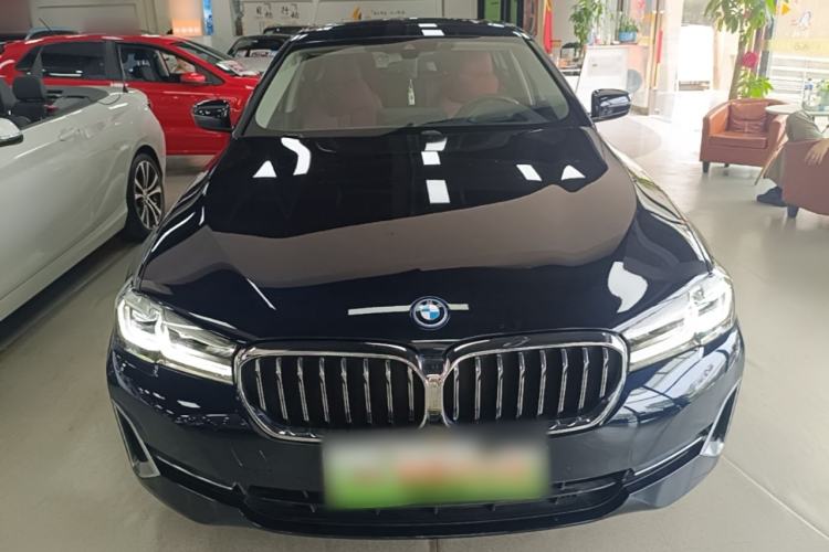 BMW 535Le 2022 — 2