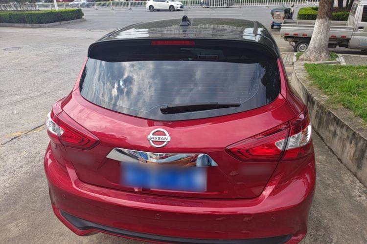 Nissan Tiida 2021 — 5
