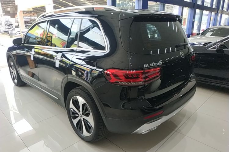 Mercedes-Benz GLB 220 2022 — 4