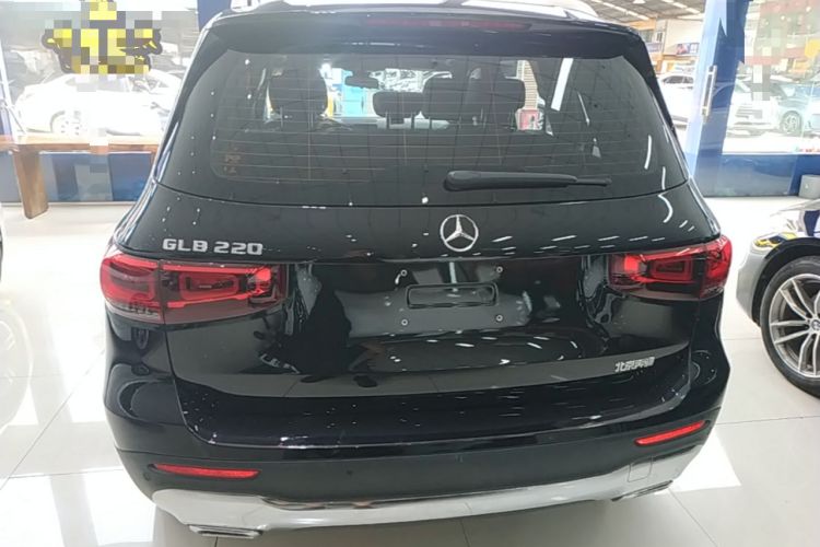 Mercedes-Benz GLB 220 2022 — 5