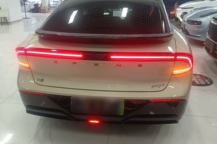 XPeng P7+ 2024 — 5