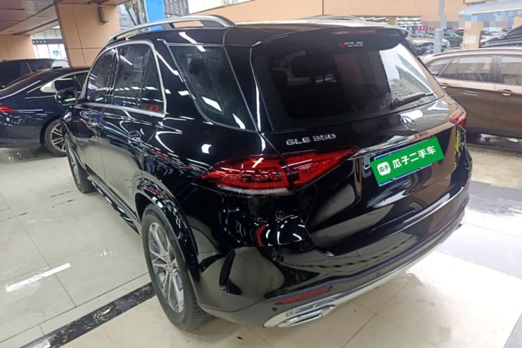 Mercedes-Benz GLE 350 2023 — 4