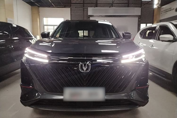 ChangAn CS75 Plus 2022 — фото 2