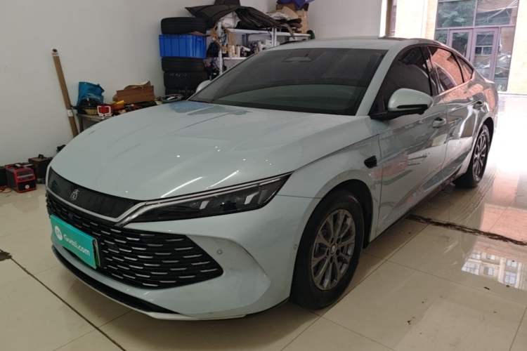 BYD Qin L 2025 — фото 1