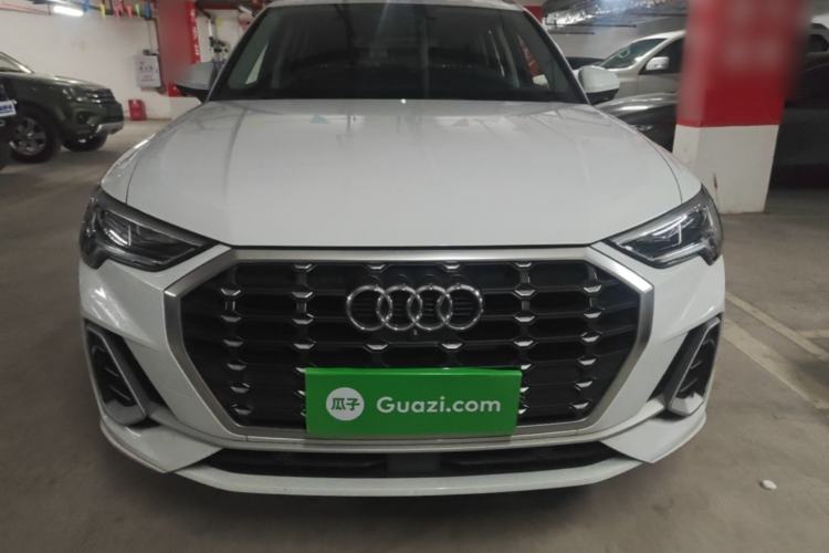 Audi Q3 2020 — 2
