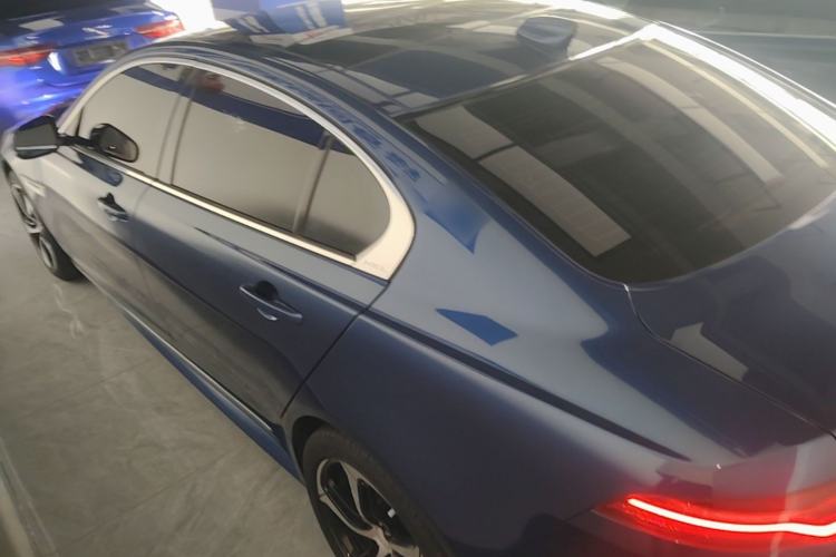 Jaguar XEL 2022 — 4