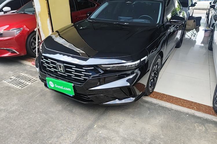 Honda Accord 2025 — фото 1