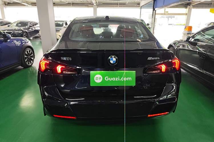BMW 225L 2025 — 5