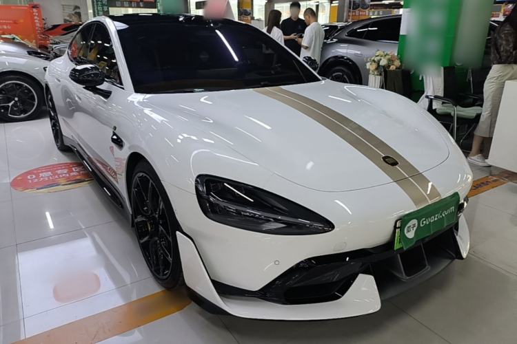 Xiaomi SU7 2025 — 3