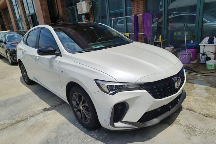 Buick Verano 2022 — 3