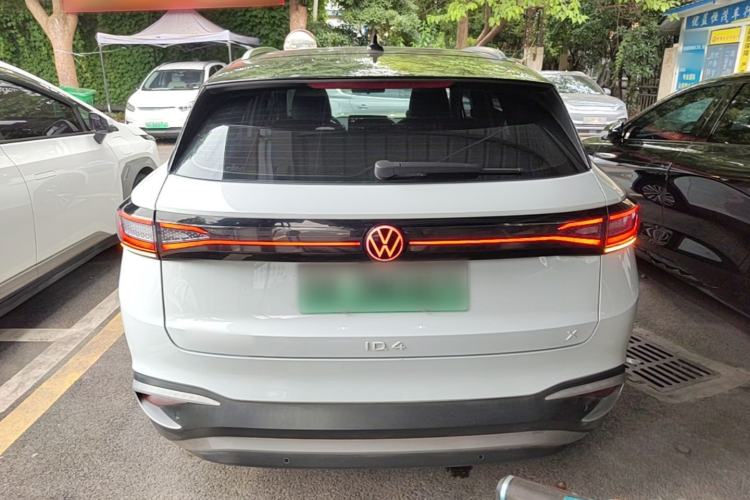 Volkswagen ID.4 X 2021 — 5