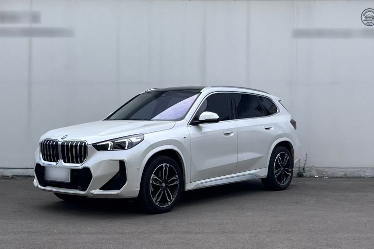 BMW X1 2023 — фото 1