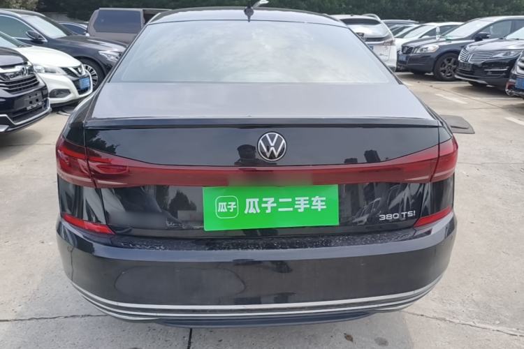 Volkswagen Passat 2024 — 5