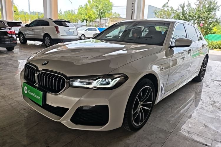 BMW 525Li 2022 — фото 1