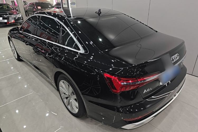 Audi A6L 2023 — фото 4