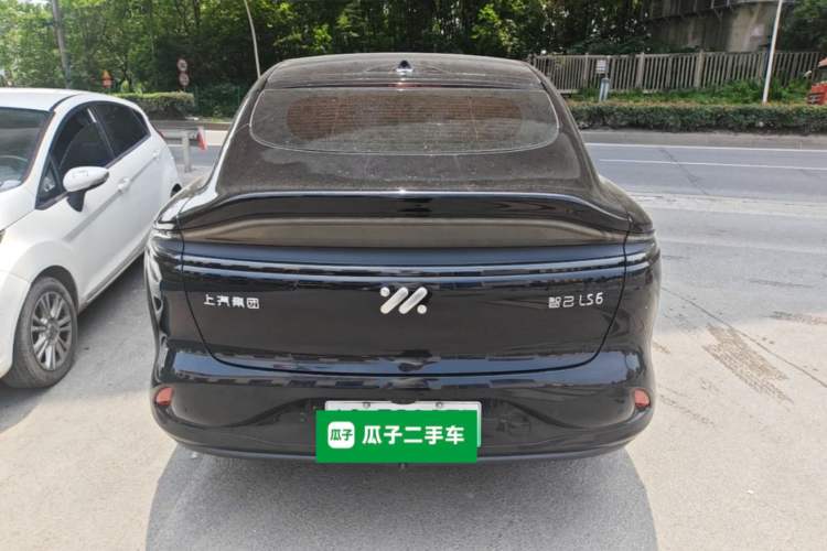 IM LS6 2023 — 5