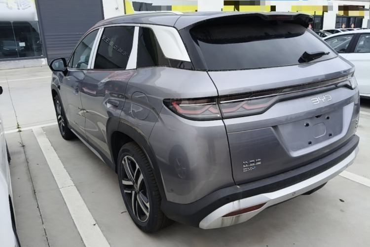 BYD Song L 2026 — 4