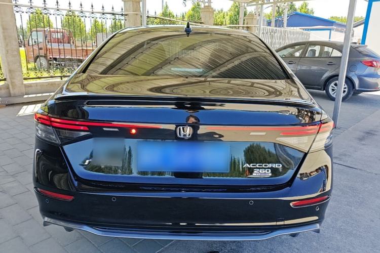 Honda Accord 2023 — 5