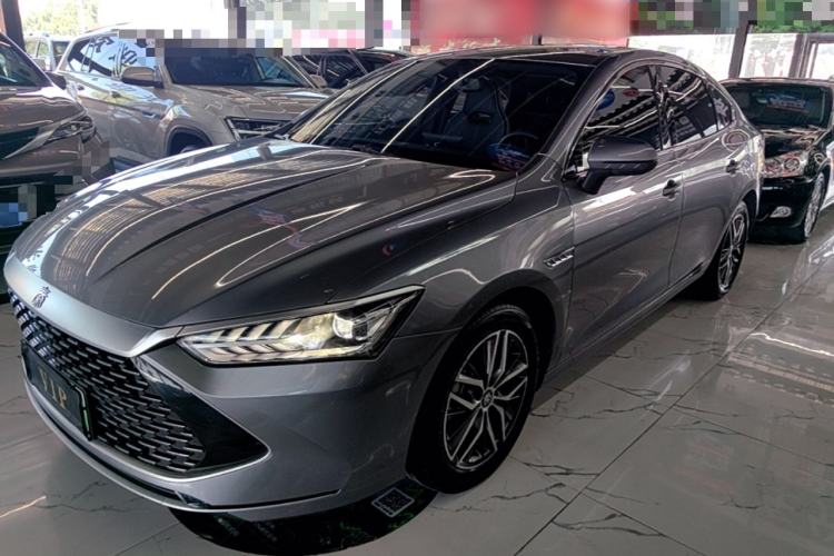 BYD Qin PLUS 2021 — фото 1