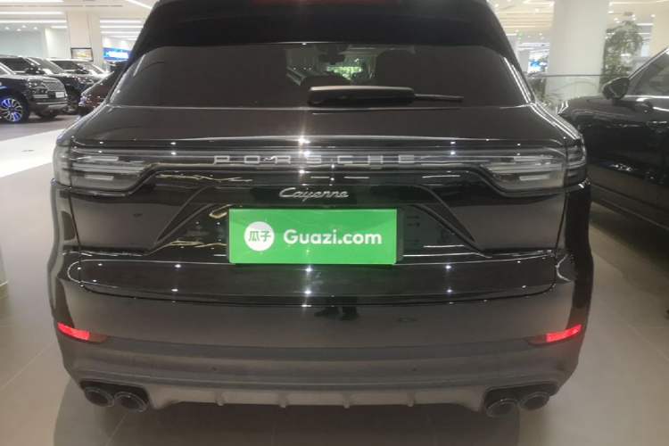 Porsche Cayenne 2023 — фото 5