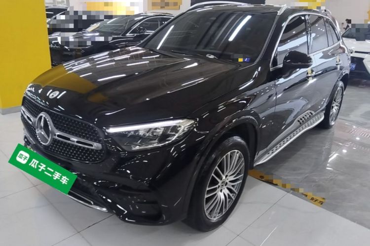 Mercedes-Benz GLC 300 L 2023 — фото 1