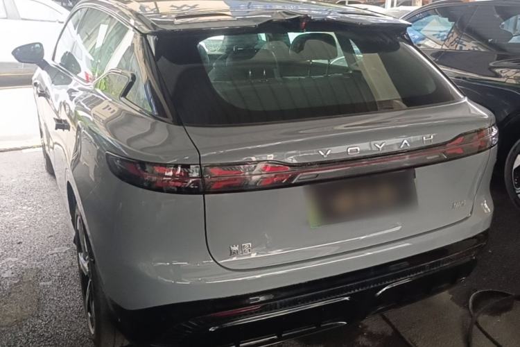 Voyah Courage 2024 — фото 4