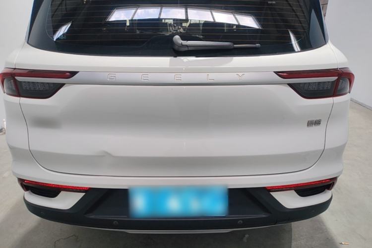 Geely Haoyue 2020 — 5