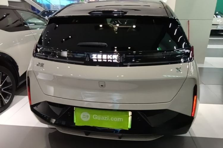 Zeekr Zeekr X 2025 — 5