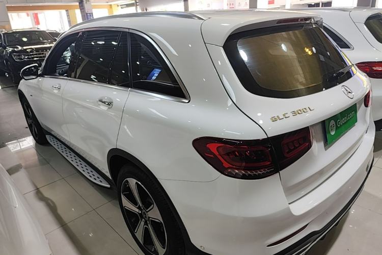 Mercedes-Benz GLC 300 L 2022 — 4