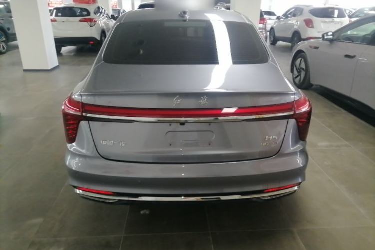 Hongqi H5 2023 — 5
