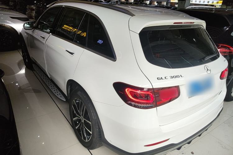 Mercedes-Benz GLC 300 L 2021 — фото 4