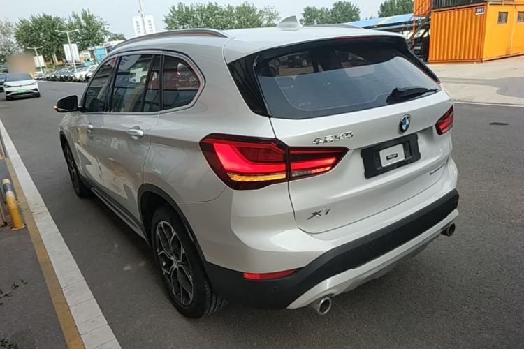 BMW X1 2022 — 4