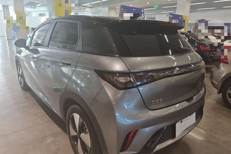 BYD Dolphin 2023 — 4