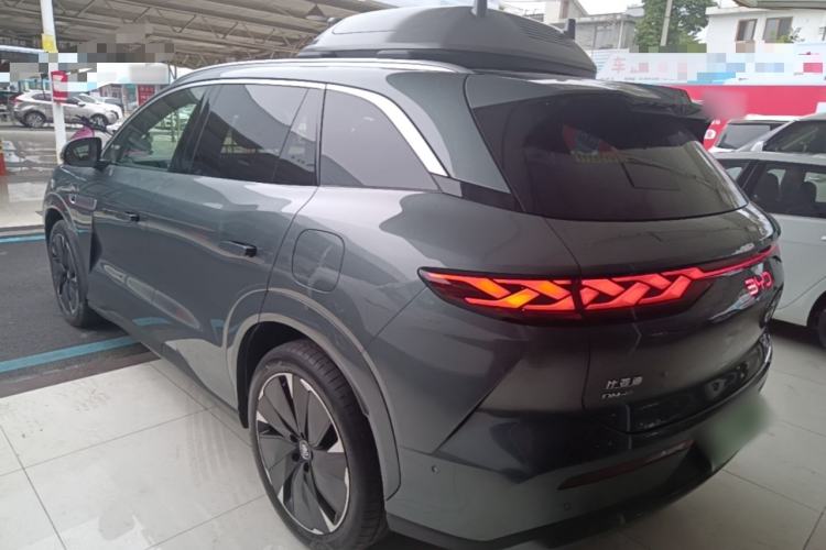 BYD Tang L 2025 — 4