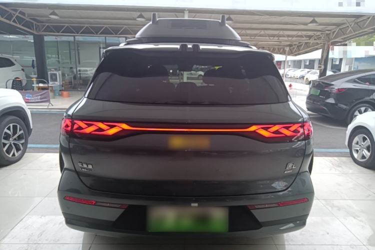 BYD Tang L 2025 — 5