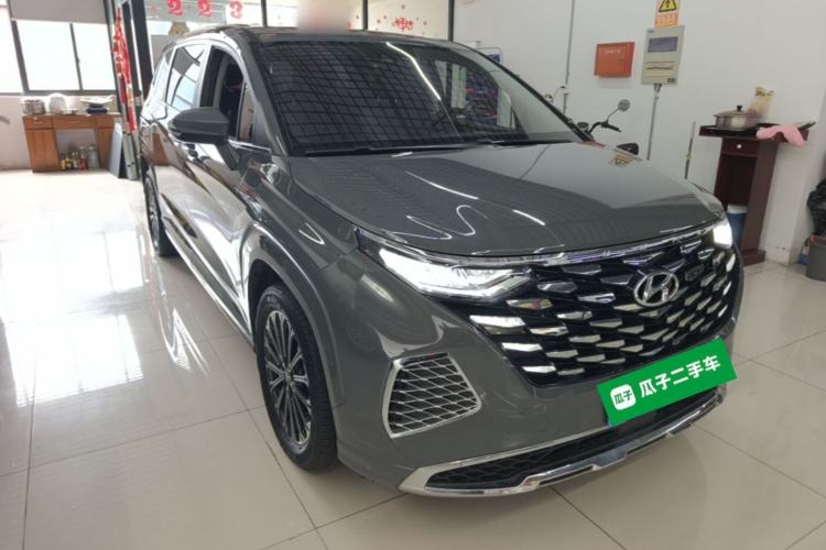 Hyundai Custo 2024 — 3