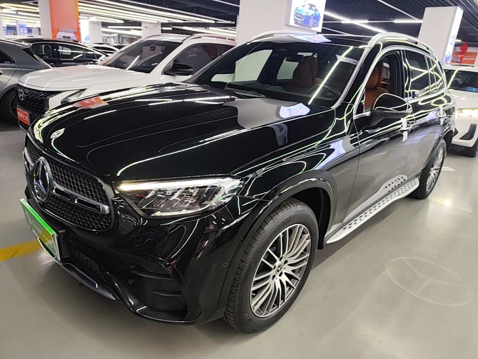 Mercedes-Benz GLC 300 L 2023 — фото 1