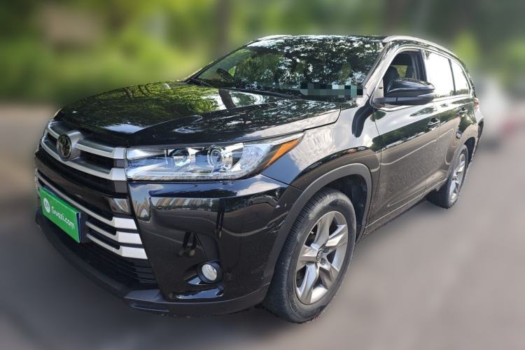 Toyota Highlander 2021 — фото 1