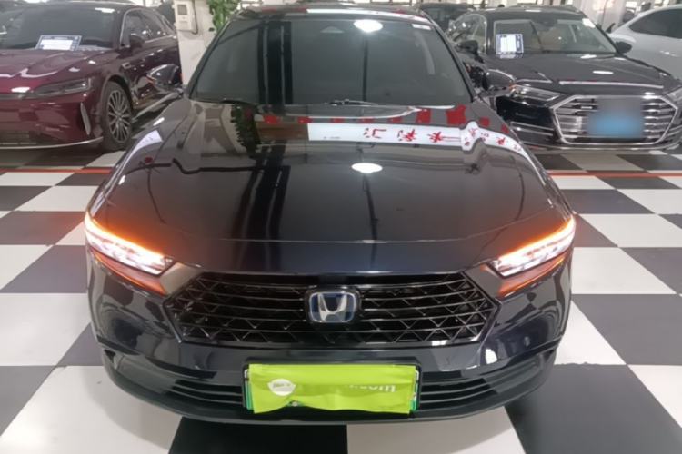 Honda Accord 2023 — 2