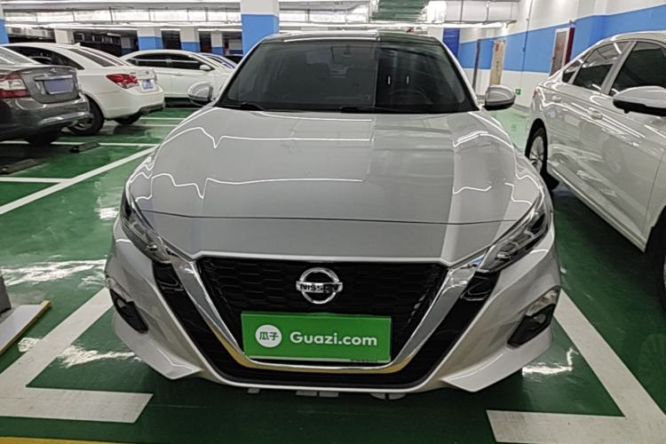 Nissan Altima 2020 — фото 2