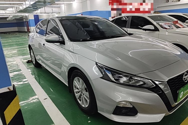 Nissan Altima 2020 — фото 3