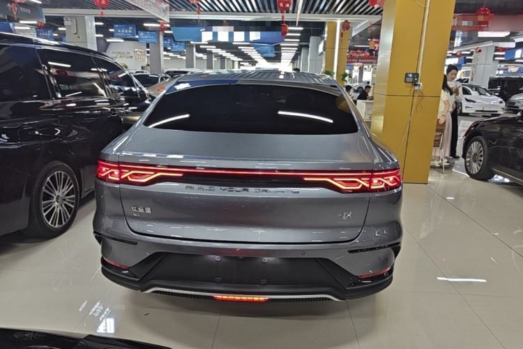 BYD Han 2022 — 5