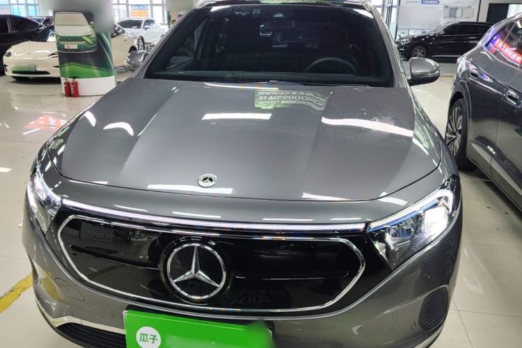 Mercedes-Benz EQA 260 2022 — 2