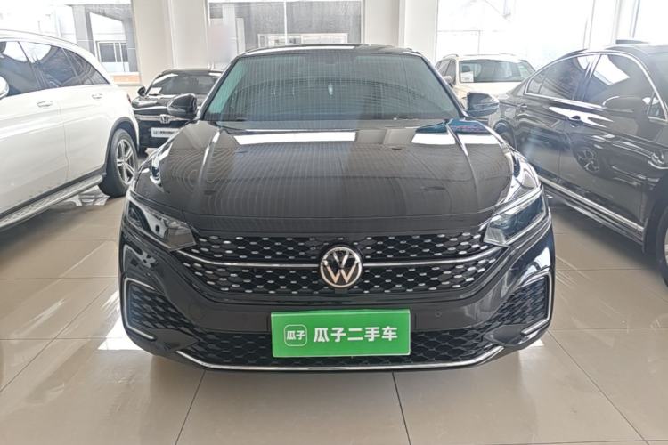 Volkswagen Passat 2025 — 2